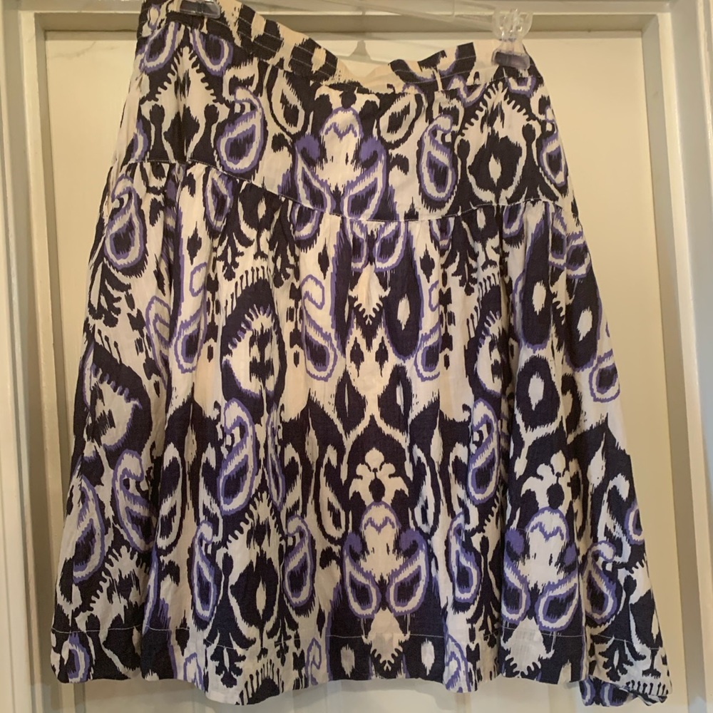 Skirt with pockets! Size L